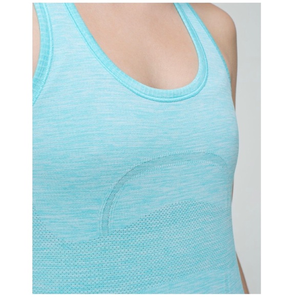 Lululemon Run: Swiftly Tech Racerback
Heathered Angel Blue Top W1F10S, Size 4 - Picture 8 of 16